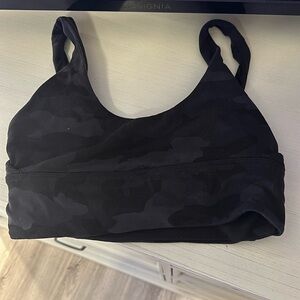 lululemon black and black camo reversible sports bra